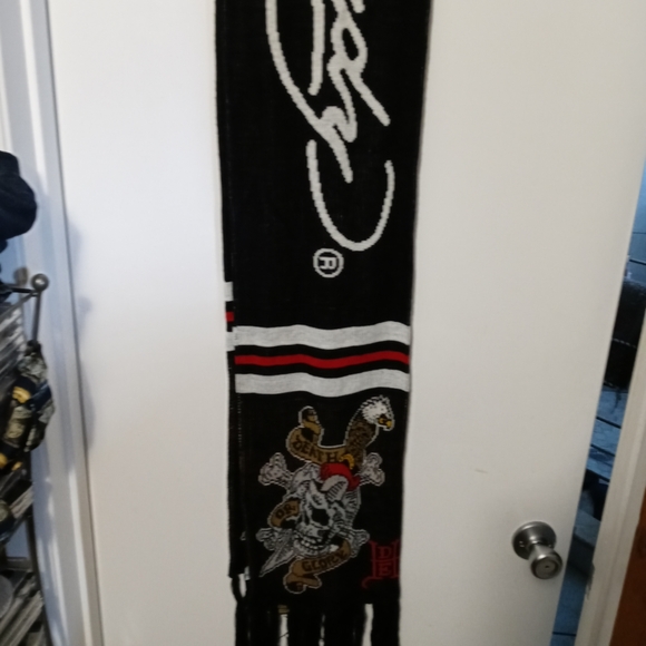 Ed Hardy Other - Ed Hardy by Christina Audigier black,Red 🧥🧤NeSkull scarf🌉Unisex,Rn#121256👔🛍